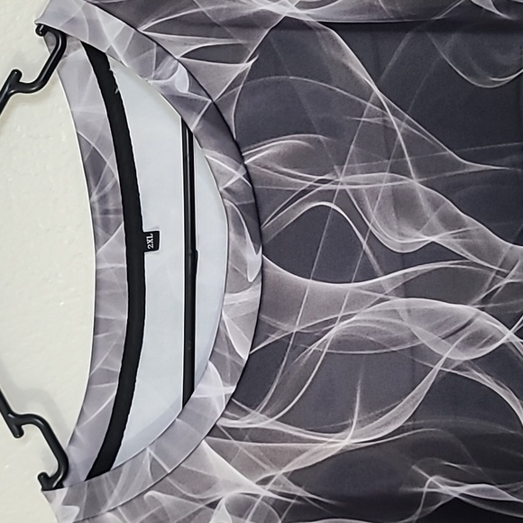 Grey Flame Smoke Luxury Graphic Mens Tee Shirt Dri Fit Tshirt Size 2XL - Picture 3 of 15